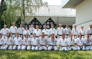 ARS Limanowa z kolejnym cennym doświadczeniem. Reprezentanci klubu trenowali z mistrzami światowego kyokushin - Zdjęcie główne