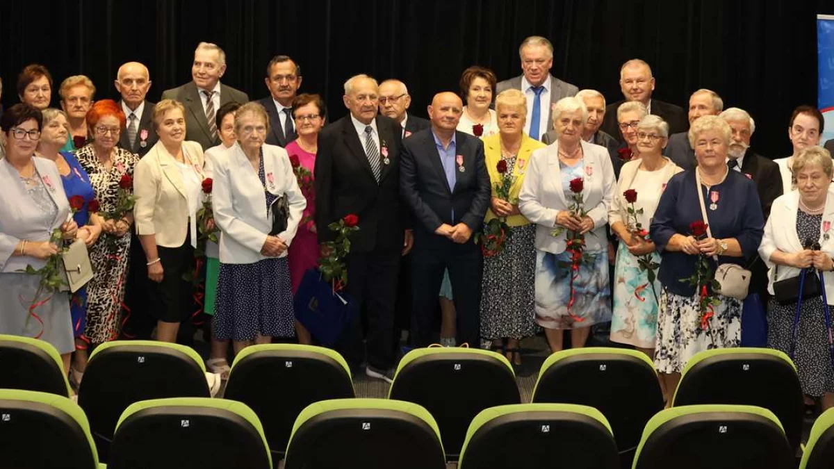 19 par uhonorowanych Medalami Prezydenta RP za Długoletnie Pożycie Małżeńskie