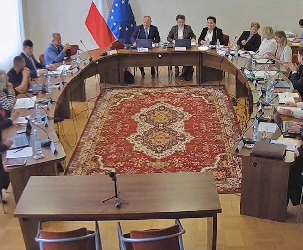Dziś sesja Rady Miejskiej - oglądaj na żywo - zdjęcie główne