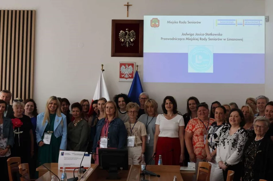 Przedstawiciele Regionalnego Ośrodka Polityki Społecznej w Toruniu z kolejną wizytą studyjną w Limanowej - zdjęcie 5