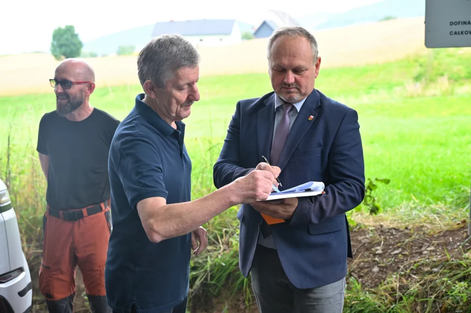 Zakończono remont drogi gminnej Kanina – Trzaskonki - zdjęcie 9