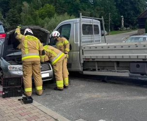 Nie ustąpiła pierwszeństwa. Po zderzeniu trafiła do szpitala - zdjęcie główne