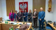 Pożegnanie sekretarza. Było wzruszenie, odznaczenie i śpiew - zdjęcie 2