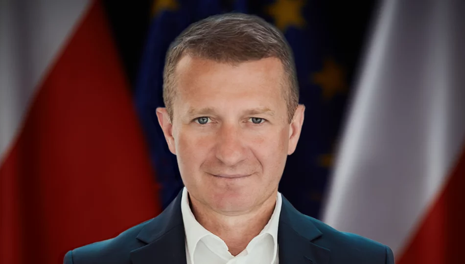 Wiceminister Raś kupował mikrokawalerki na wynajem, dziś pisze o nich ustawę - zdjęcie 1