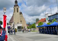 Awanse i odznaczenia na rynku. Limanowscy policjanci świętowali (ZDJĘCIA) - zdjęcie główne