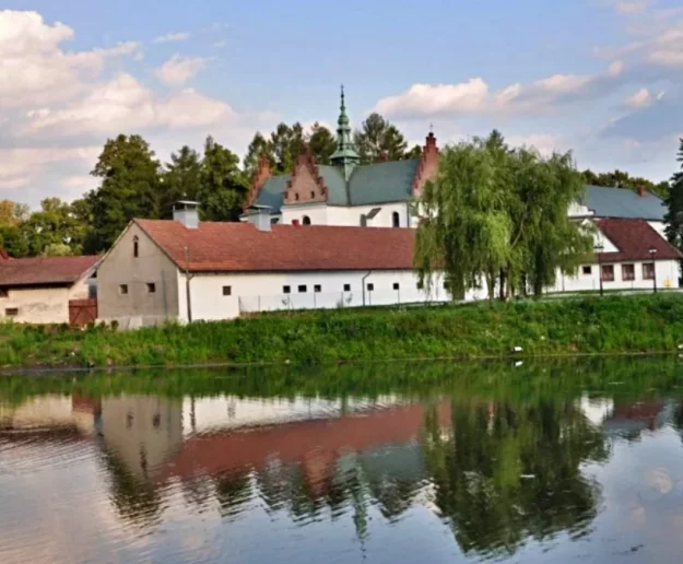 Ruszają spacery historyczne na Limanowszczyźnie - zdjęcie główne