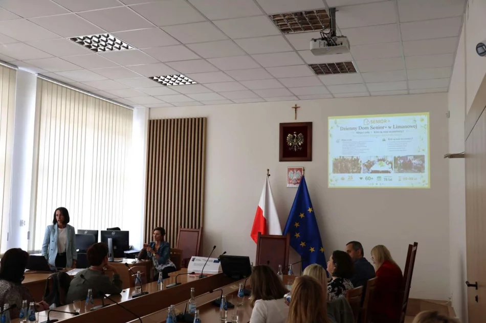 Podpatrywali rozwiązania w polityce senioralnej  - zdjęcie 8
