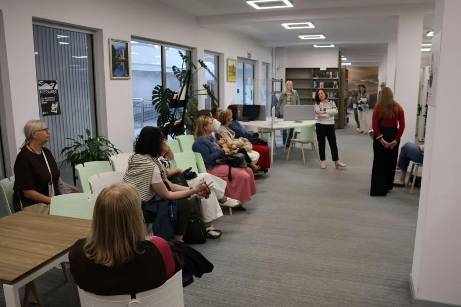 Podpatrywali rozwiązania w polityce senioralnej  - zdjęcie 19