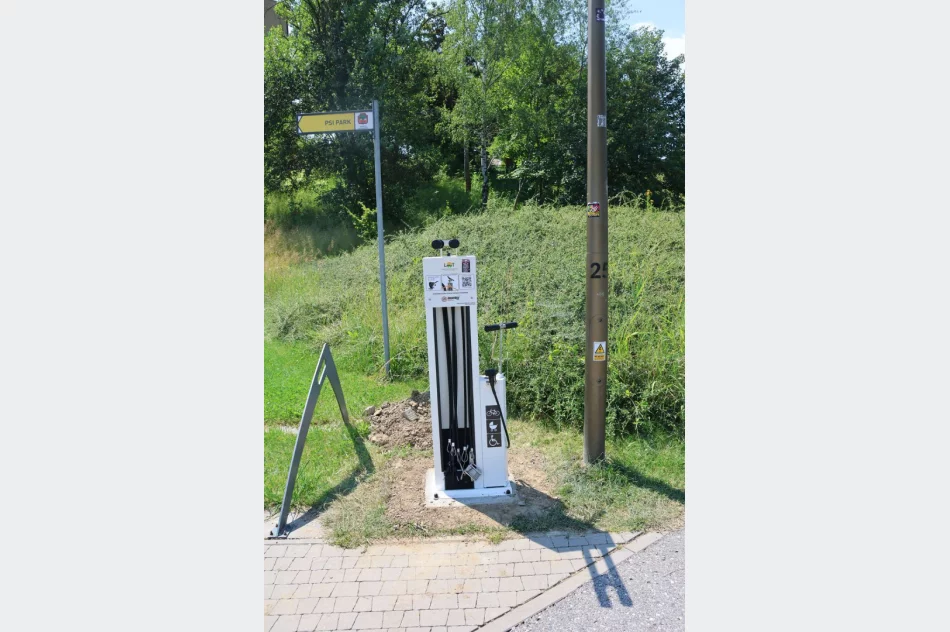 Nowe elementy infrastruktury turystycznej już zamontowane - zdjęcie 8