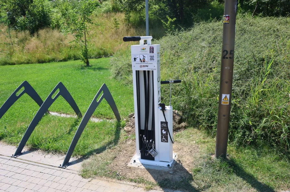 Nowe elementy infrastruktury turystycznej już zamontowane - zdjęcie 9