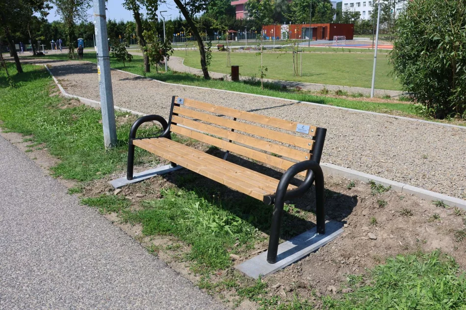 Nowe elementy infrastruktury turystycznej już zamontowane - zdjęcie 16