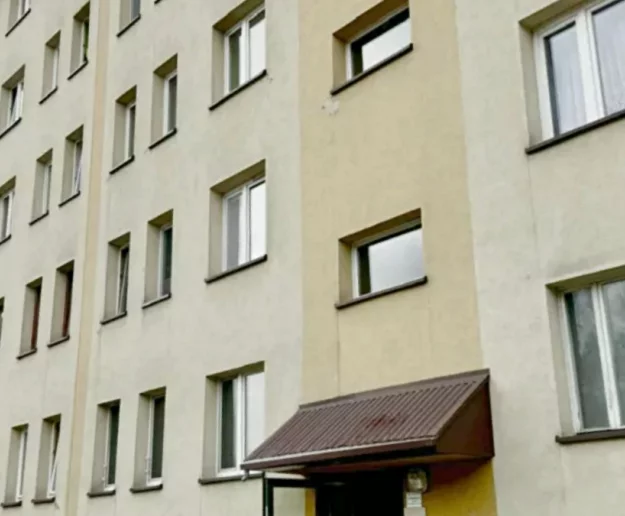 Czad w bloku. Czujka uratowała matkę z dzieckiem - zdjęcie główne