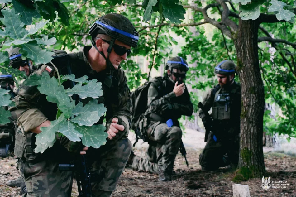 Trening pod presją. Limanowscy terytorialsi ćwiczyli z amunicją UTM i medycyną pola walki - zdjęcie 3