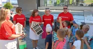 Przedszkolaki i urzędnicy sadzili rośliny - zdjęcie 4