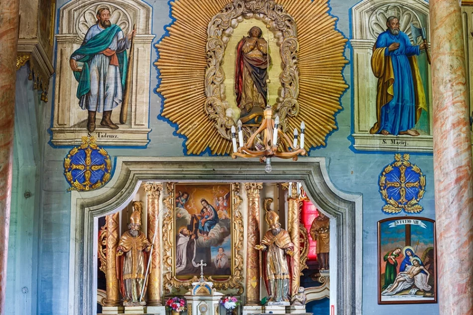 Świątynia na zgliszczach - zdjęcie 6