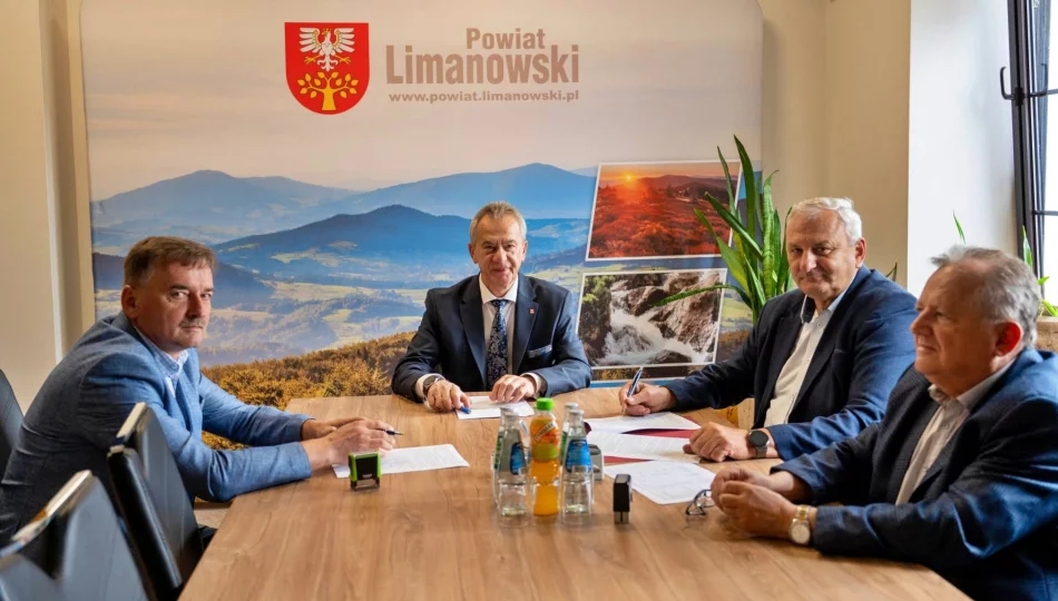 Ponad 5 mln zł na drogę - jest umowa na chodnik i oświetlenie - zdjęcie 1