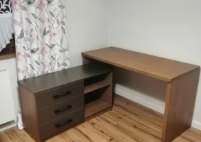 Biurko, witryna, regał, komoda, meble - Zdjęcie główne