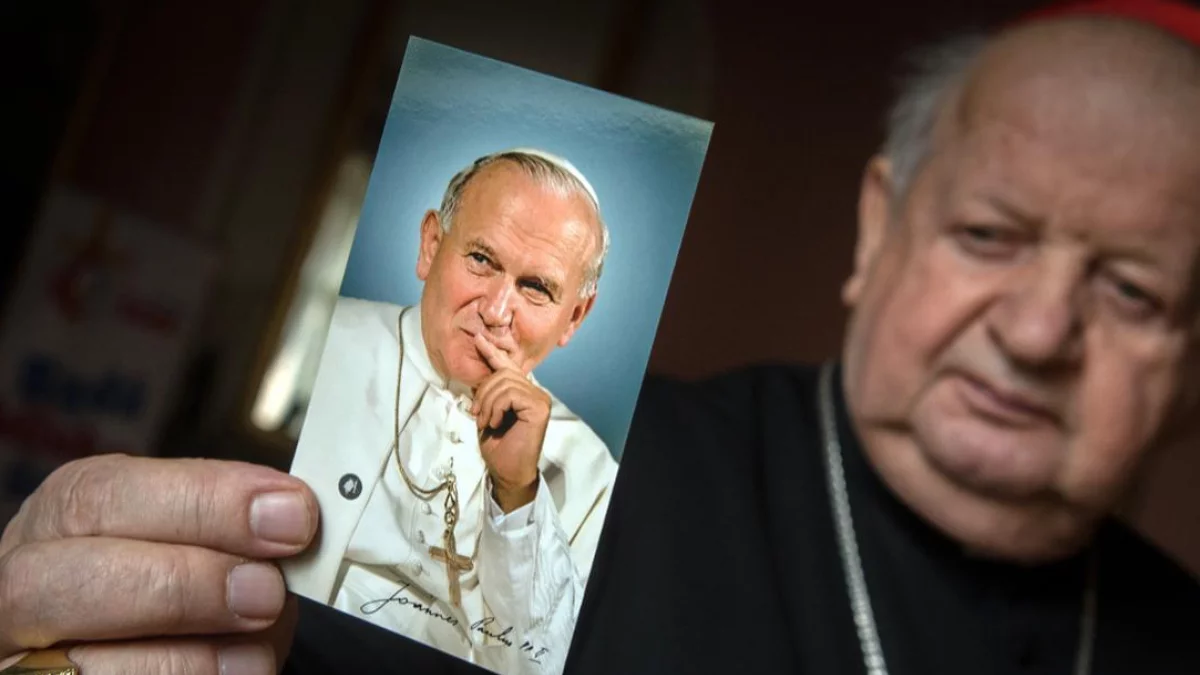 Kard. Dziwisz zeznawał w procesie wytoczonym kurii przez ofiarę wykorzystana seksualnego przez księdza