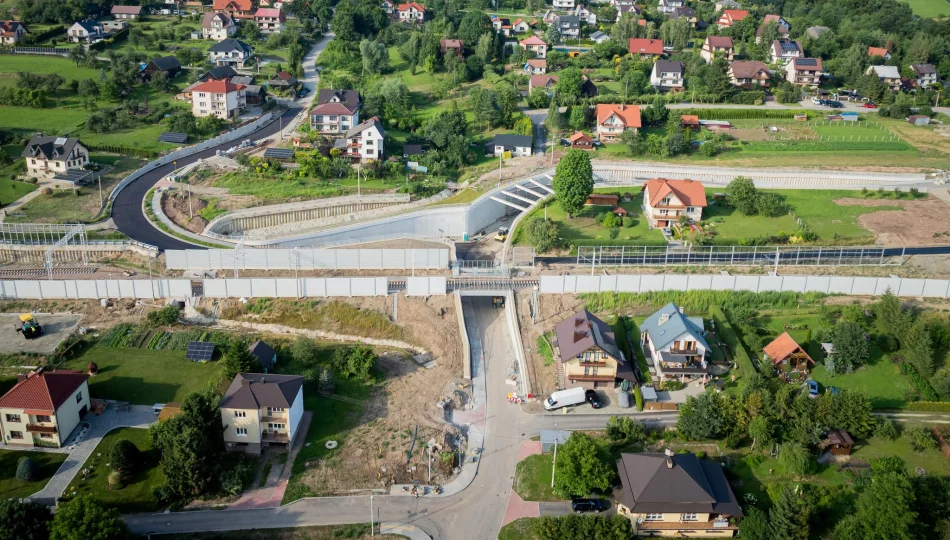 “W Limanowej zbudowaliśmy więcej dróg, niż torów” - zdjęcie 1