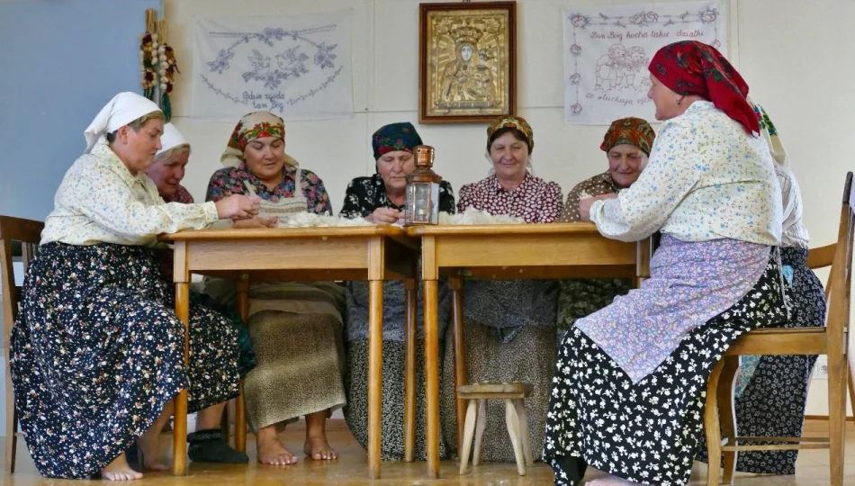 Lachowska gwara i dawne obrzędy - zdjęcie 1