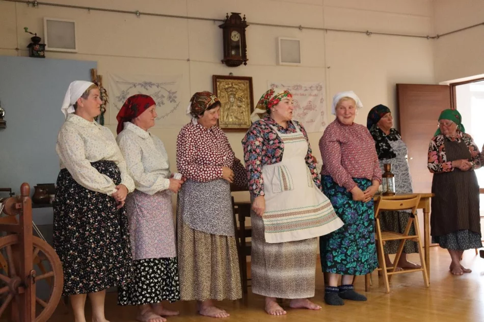 Lachowska gwara i dawne obrzędy - zdjęcie 7