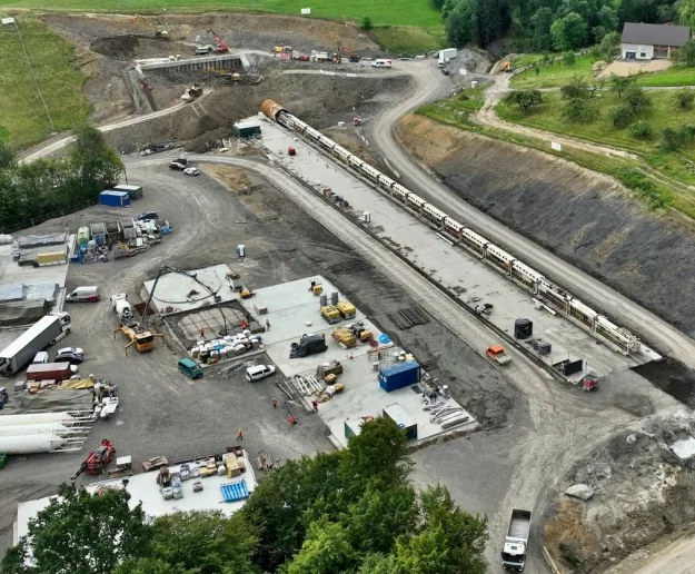 TBM „Kinga” i „Jadwiga” gotowe na nowy etap budowy linii Podłęże-Piekiełko - zdjęcie główne