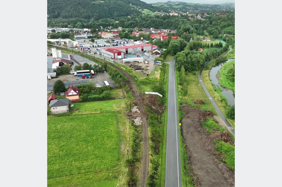 Trwa rozbiórka torów - zmieni się centrum miejscowości - zdjęcie 3