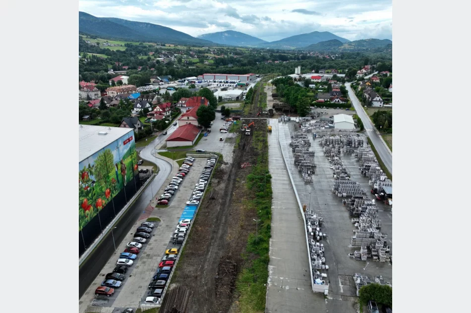 Trwa rozbiórka torów - zmieni się centrum miejscowości - zdjęcie 4