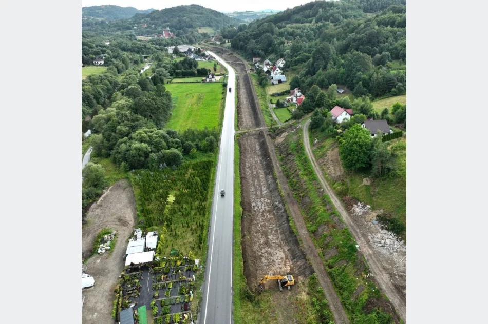 Trwa rozbiórka torów - zmieni się centrum miejscowości - zdjęcie 5