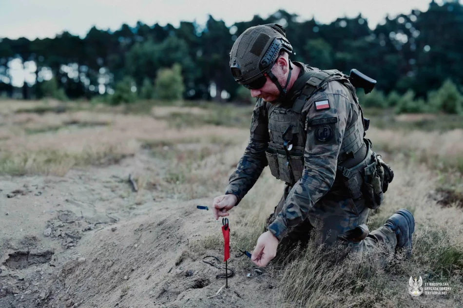 Saperzy i operatorzy granatników na poligonie  - zdjęcie 2