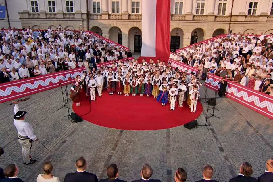 Zespół „Zagórzańska Siła” wystąpił z Eldo u prezydenta (WIDEO) - zdjęcie 2
