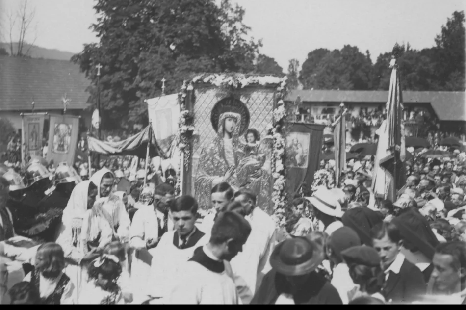 Historia w kadrze: koronacja na kilka dni przed wojną - zdjęcie 3