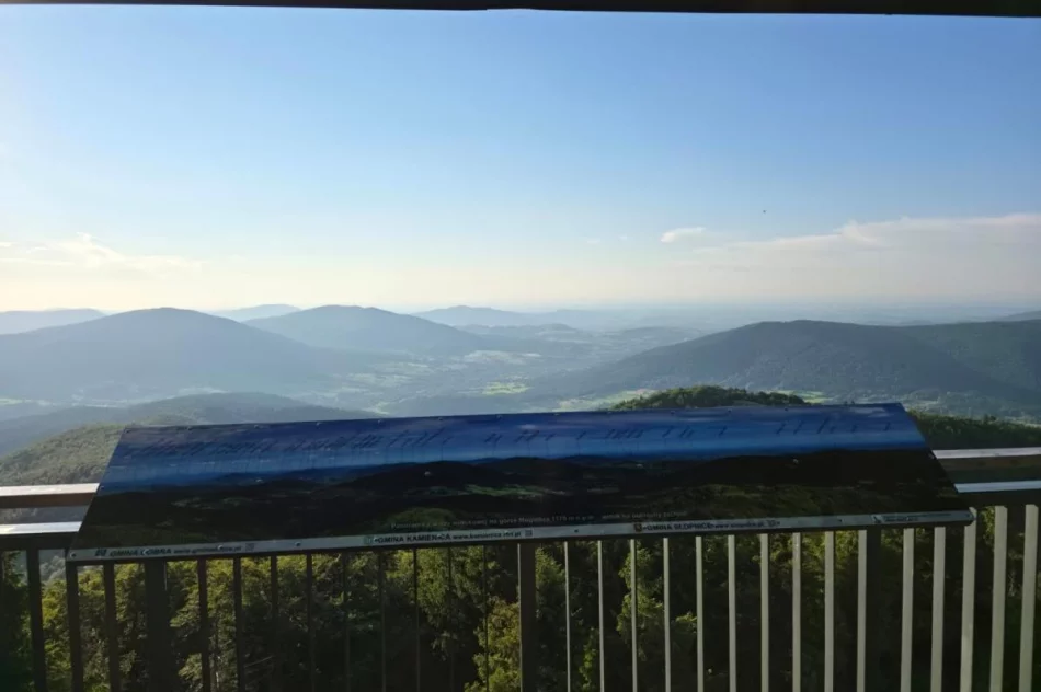 Co widać z Mogielicy? Na wieży zamontowano tablice panoramiczne - zdjęcie 5