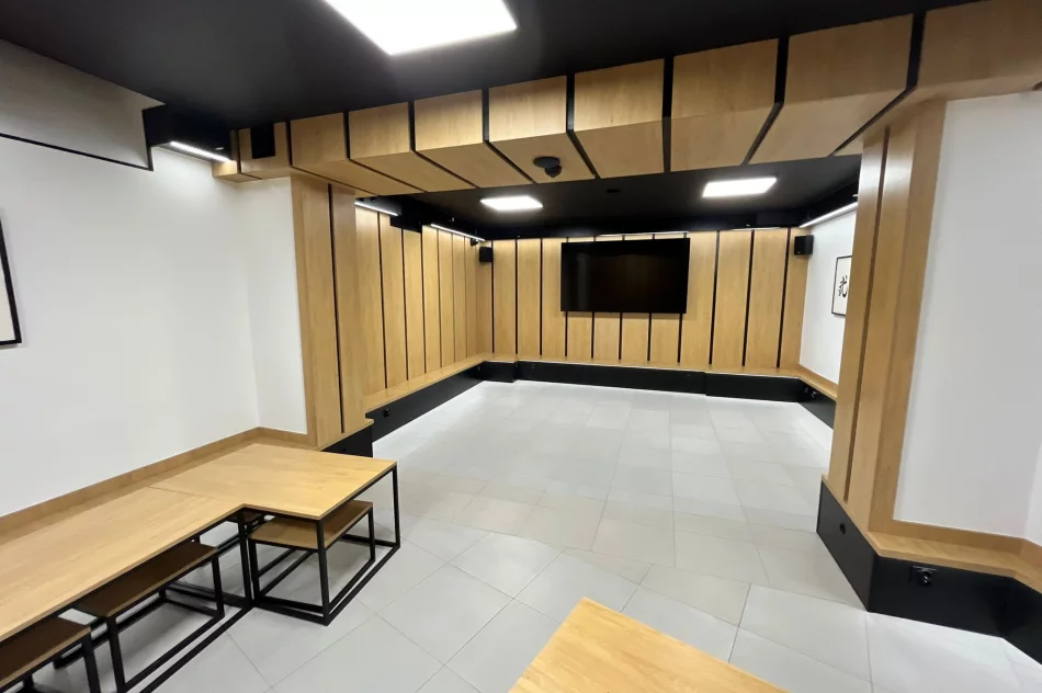 Szukasz miejsca na własny biznes? Do wynajęcia 100-metrowy lokal przy limanowskim Rynku - zdjęcie 9