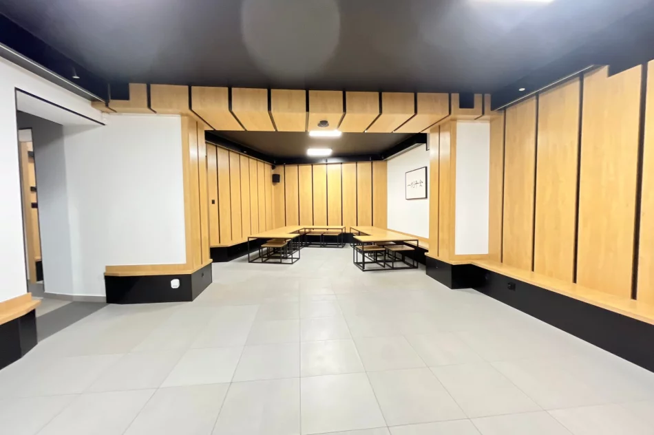 Szukasz miejsca na własny biznes? Do wynajęcia 100-metrowy lokal przy limanowskim Rynku - zdjęcie 10