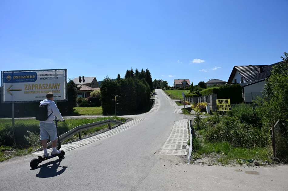 Zakończono modernizację drogi Rupniów – Bednarki - zdjęcie 3