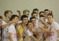 Na piłkarskich boiskach grają w Limanovii, a w barwach innej drużyny zdobyli Mistrzostwo Polski w futsalu - zdjęcie główne