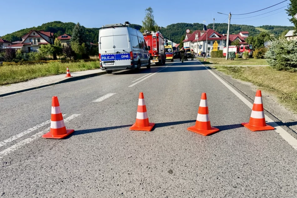 Policja: 42-latek prawdopodobnie zasnął za kierownicą - zdjęcie 6