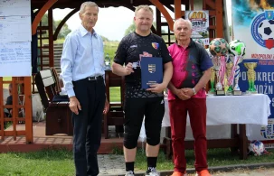 Bramkarz limanowskich oldbojów doceniony - Zdjęcie główne