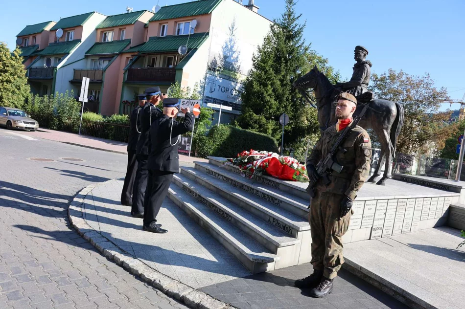 Limanowa uczciła Święto Wojska Polskiego i rocznicę Bitwy Warszawskiej - zdjęcie 19