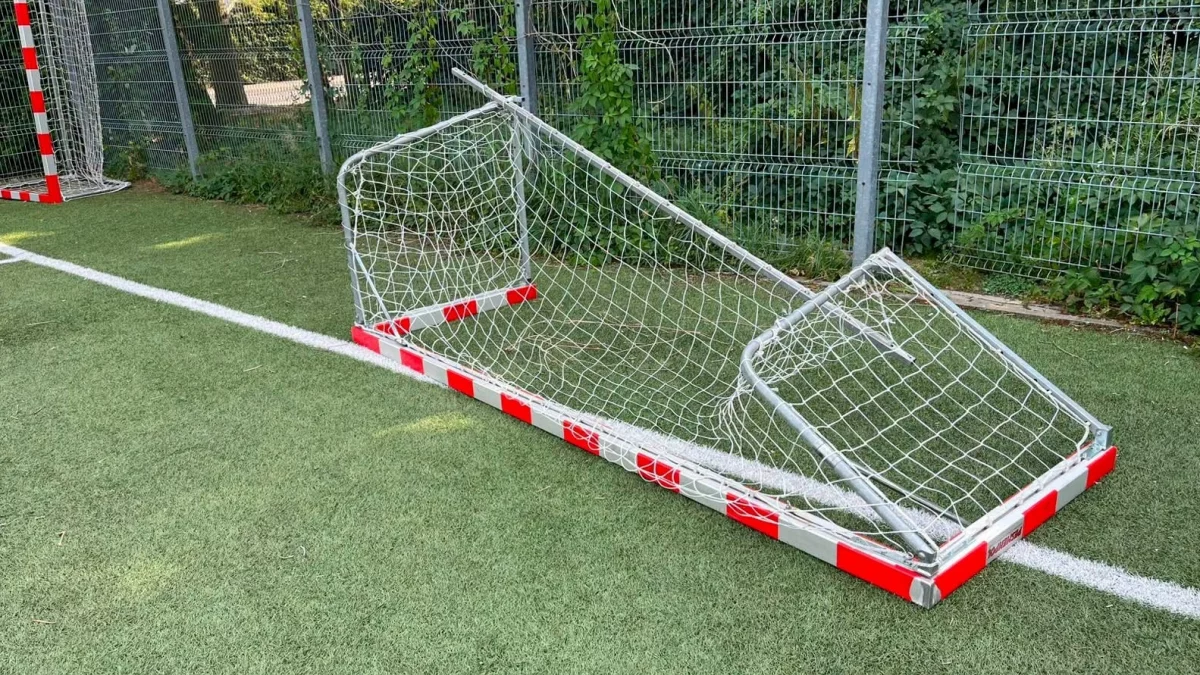 Kompleks sportowy Orlik w Łukowicy - zniszczenia