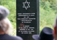 Spoczęli na leśnej polanie. Ofiary zbrodni po 84 latach doczekały się pomnika (ZDJĘCIA, WIDEO) - zdjęcie główne