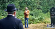 Spoczęli na leśnej polanie. Ofiary zbrodni po 84 latach doczekały się pomnika (ZDJĘCIA, WIDEO) - zdjęcie 5