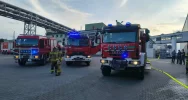 Pożar w hali zakładu - zdjęcie 2