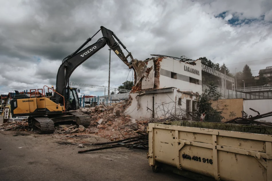 Miał być remont, jest rozbiórka (ZDJĘCIA, WIDEO) - zdjęcie 12