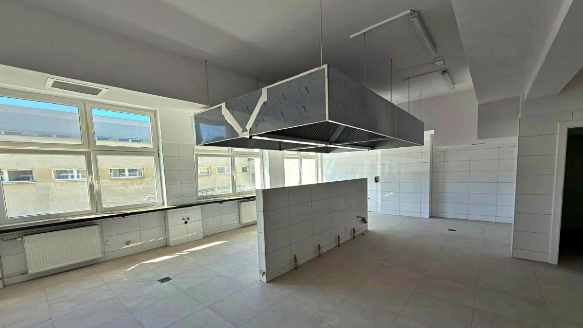 Zmodernizowana kuchnia w Zespole Szkolno-Przedszkolnym nr 4 w Limanowej