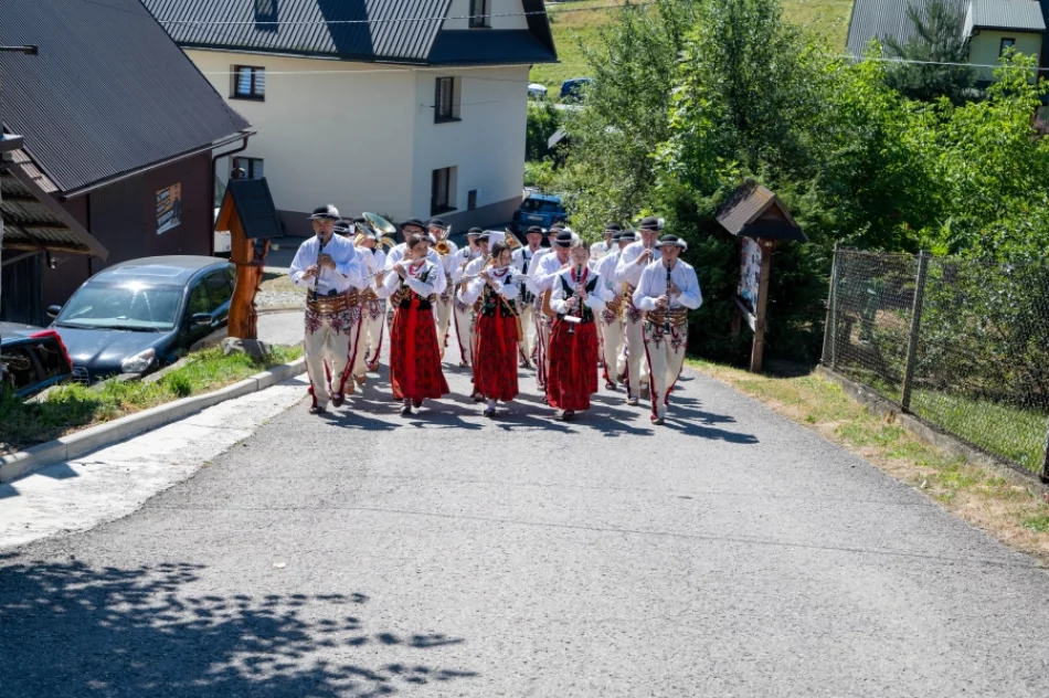 Uczcili pamięć żołnierzy AK (ZDJĘCIA) - zdjęcie 10