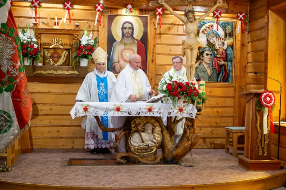 Uczcili pamięć żołnierzy AK (ZDJĘCIA) - zdjęcie 19