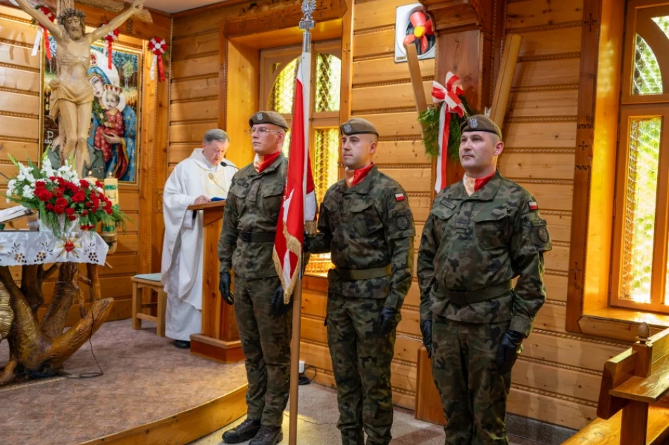 Uczcili pamięć żołnierzy AK (ZDJĘCIA) - zdjęcie 23