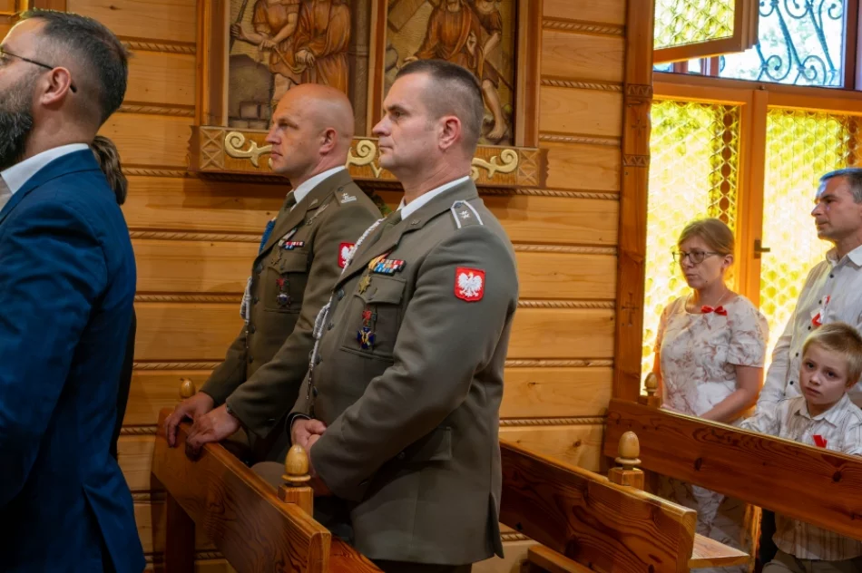 Uczcili pamięć żołnierzy AK (ZDJĘCIA) - zdjęcie 24